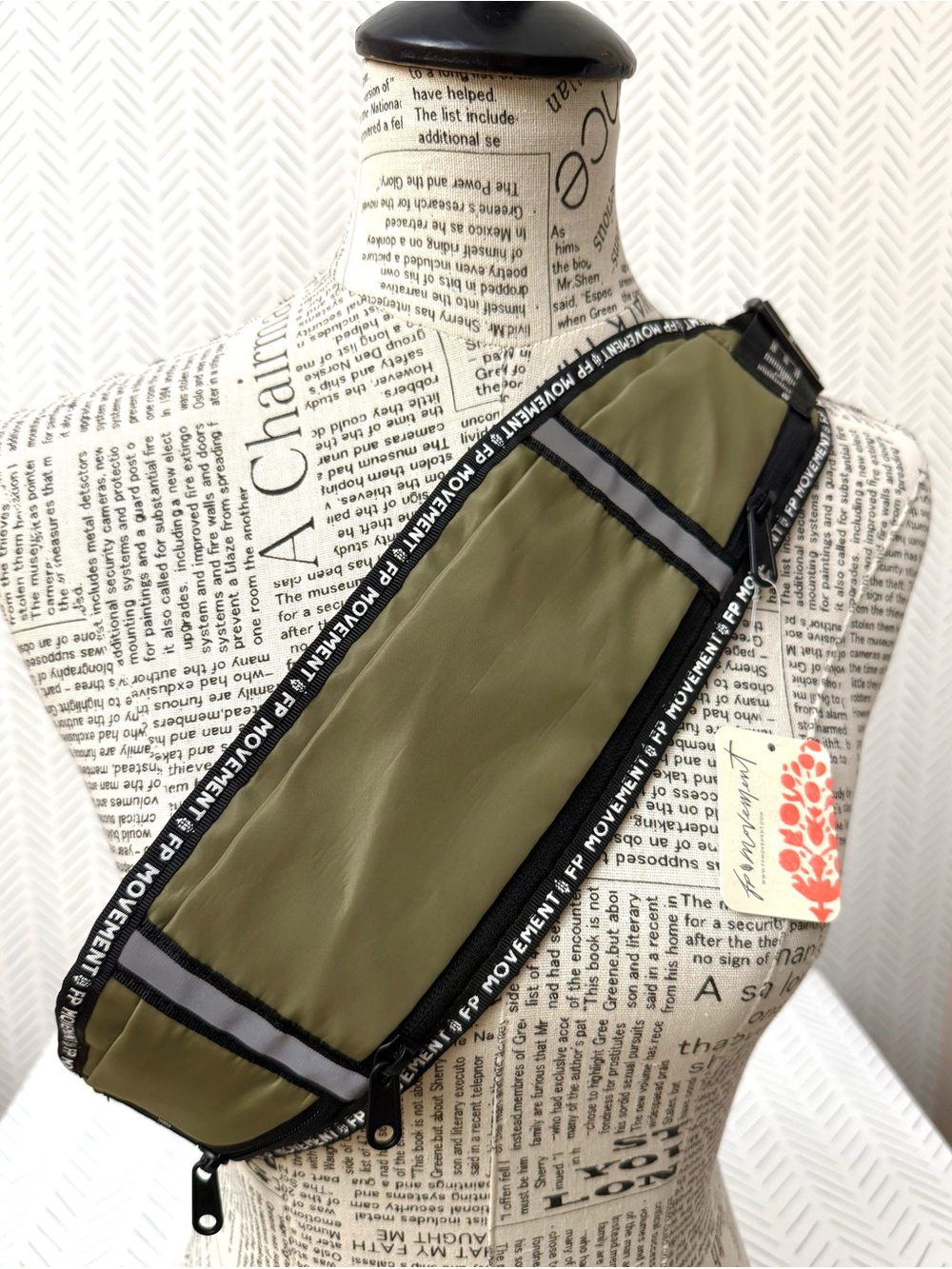 Free People FP Movement SAGE Stone Green & Black  3 Pocket Runner Belt Bag
